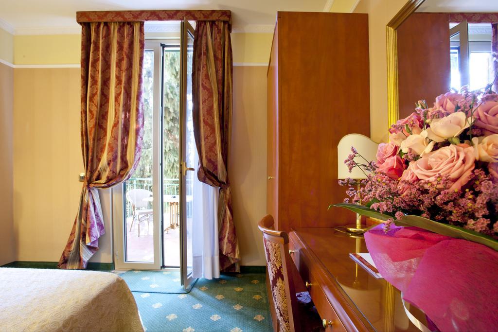 Boutique Hotel Puccini Монтекатини-Терме Экстерьер фото